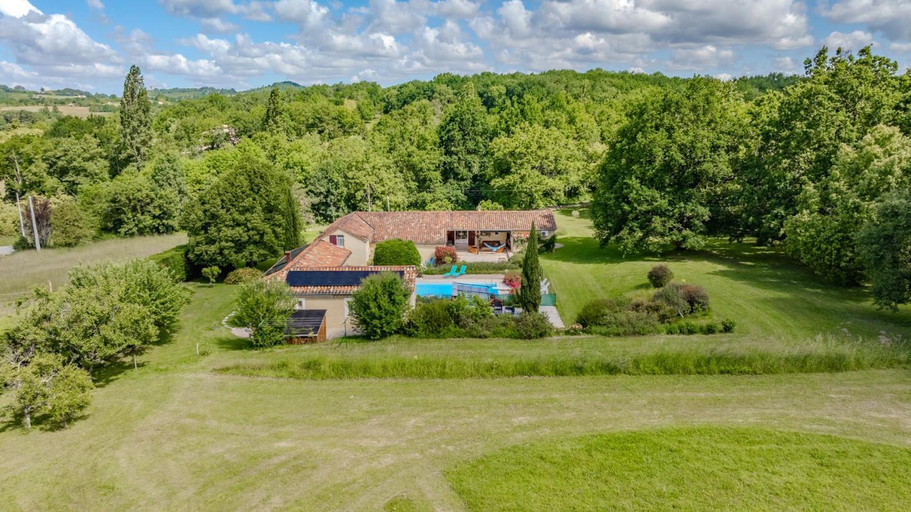 Gites La Bakenia Villeneuve-sur-Lot Eksteriør bilde